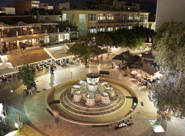 Archipelagos Apt In The Heart Of The City Heraklion (Crete) Exterior foto